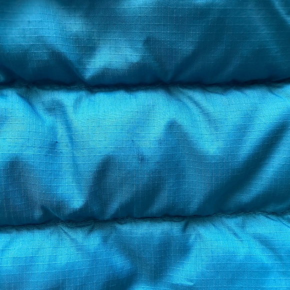 Patagonia Toddler 5T Blue Down Sweater Jacket *Flaws* - Picture 11 of 16